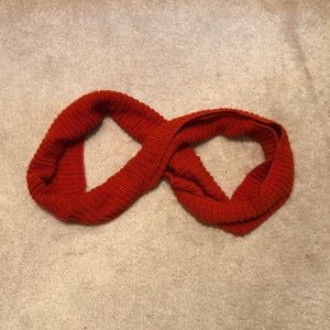 Red/orange infinity scarf